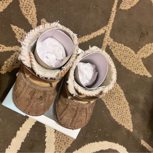 Robeez Galway Cozy Brown Boots 18-24months - Picture 2 of 5